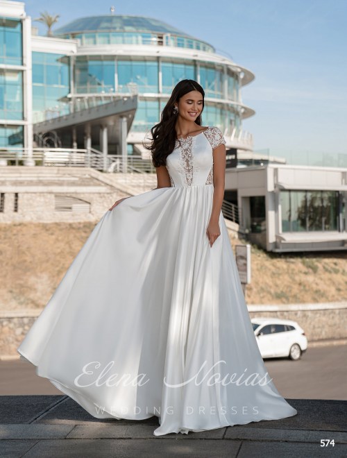 Wedding Dresses 574